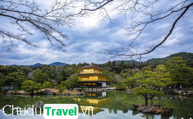Ngôi chùa vàng Kinkakuji ở Nhật Bản – điểm lý thú cho khách tham quan